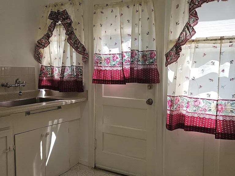 803 Smalley Ave #2 — Photo 9