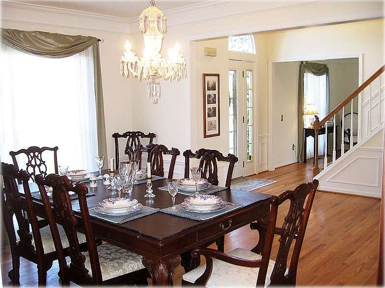 Elegant Dining Room