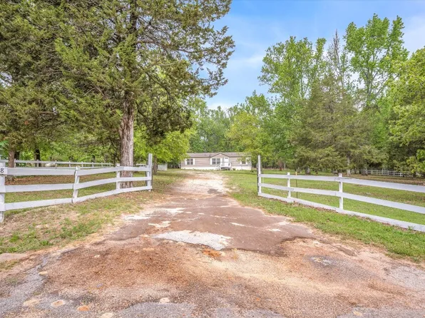 1058 Vz County Road 4125, Canton, TX 75103