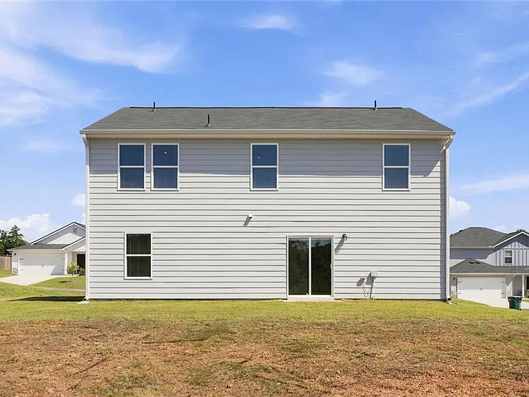 133 Oxford Ln — Photo 30