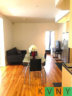 Rented by KVNY Soho | media 41