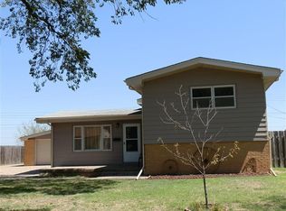 1615 N Elm St NE, Russell, KS 67665