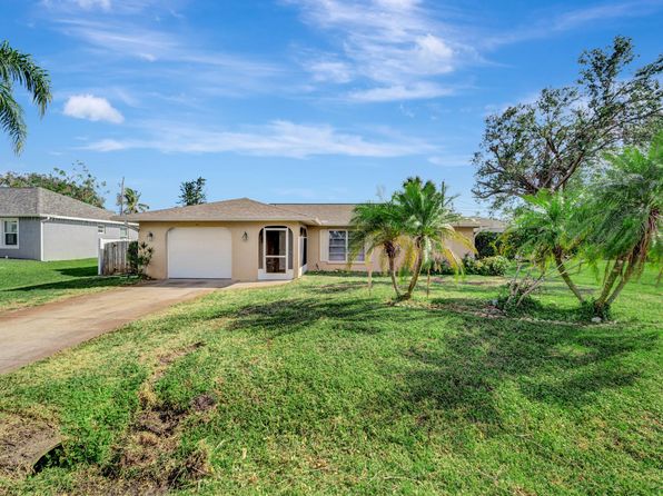 561 Cabana Rd, Venice, FL 34293