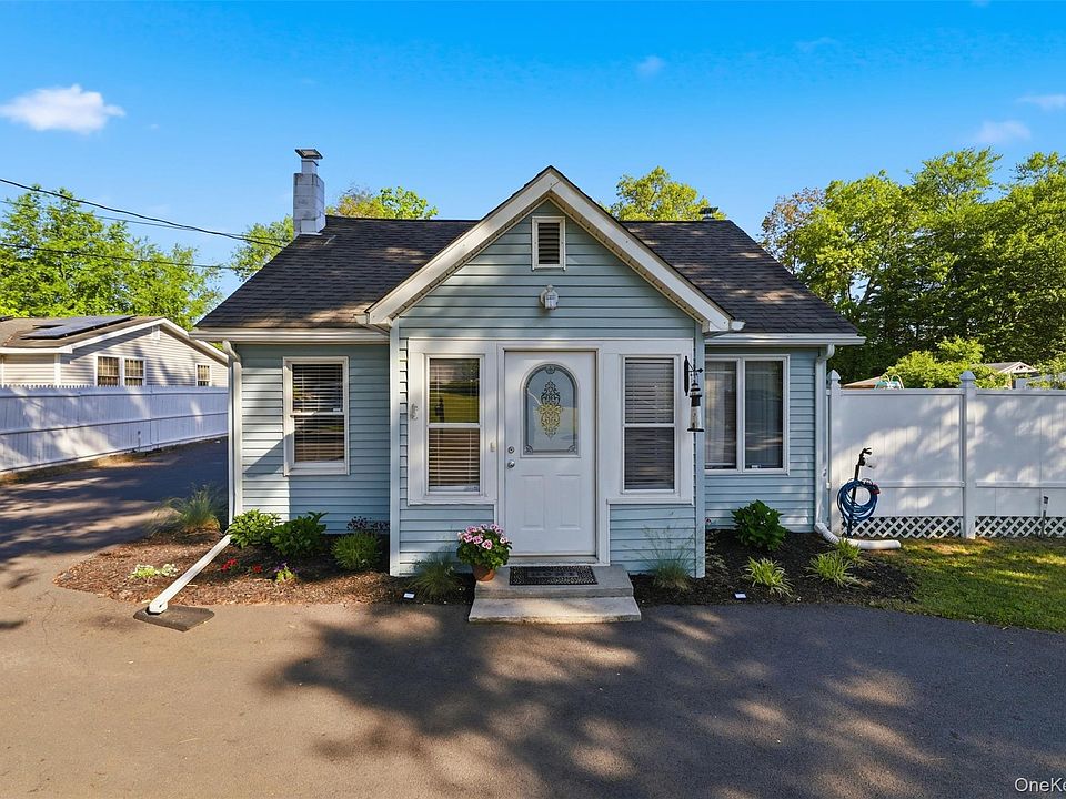 1st image of 9 Fulmer Road