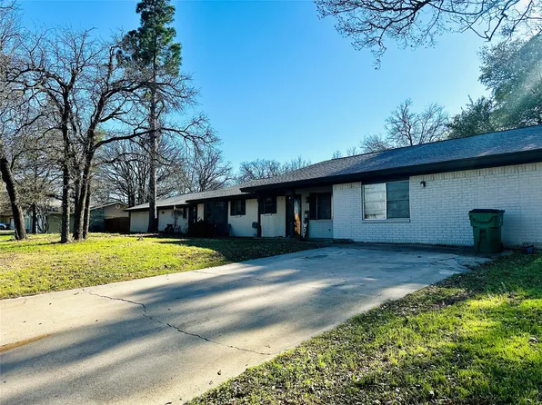 1210 Mockingbird St, Stephenville, TX 76401