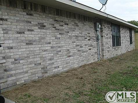4th image of 2644 Las Villas Ave
