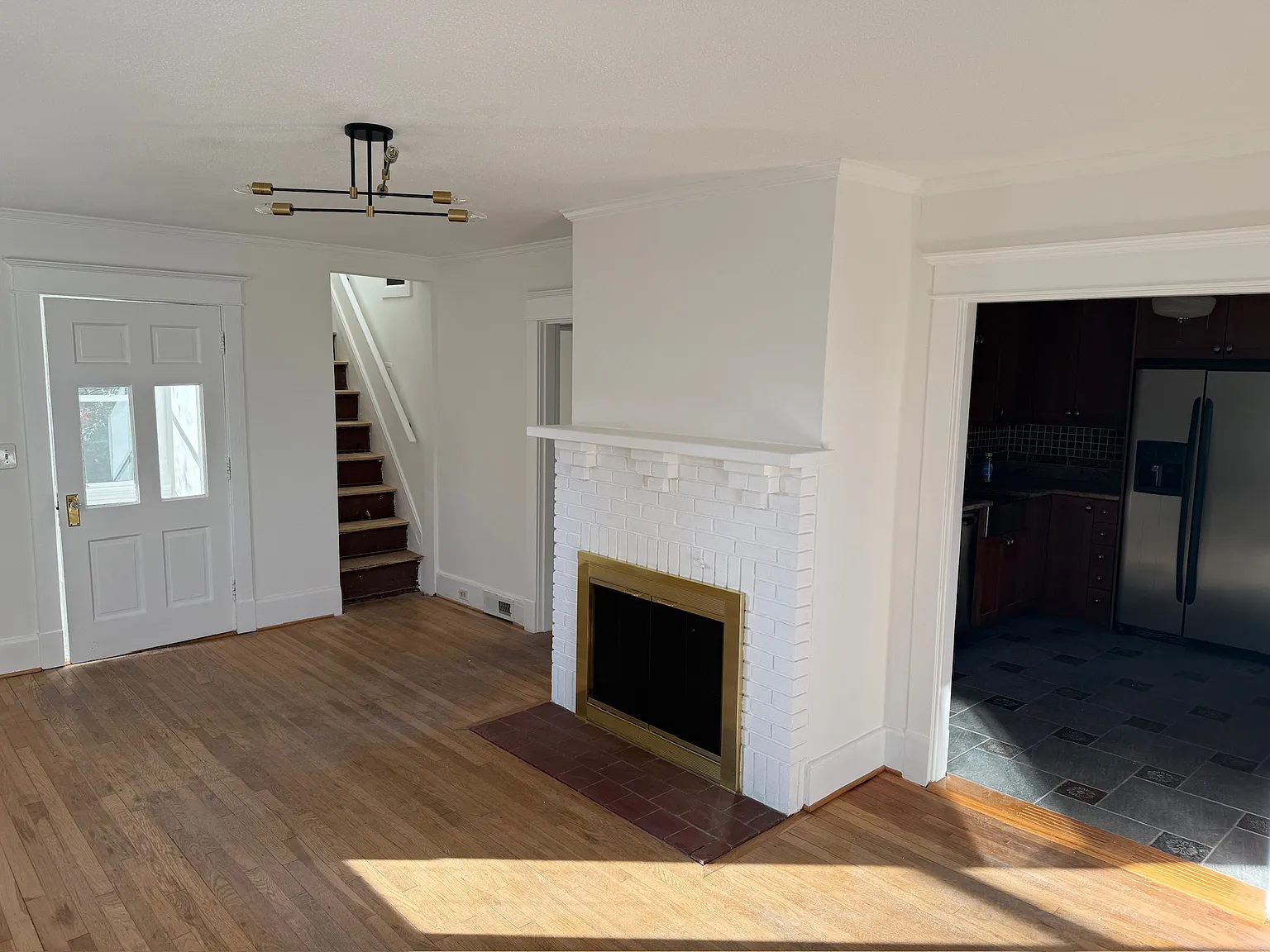 3 bed, 2.5 bath, 1522 sqft, $3,050 — Photo 2