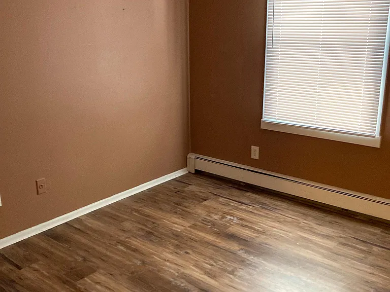 164 Comet St #5 — Photo 16