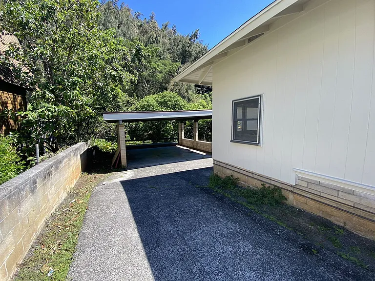55 Akamu Pl — Photo 34
