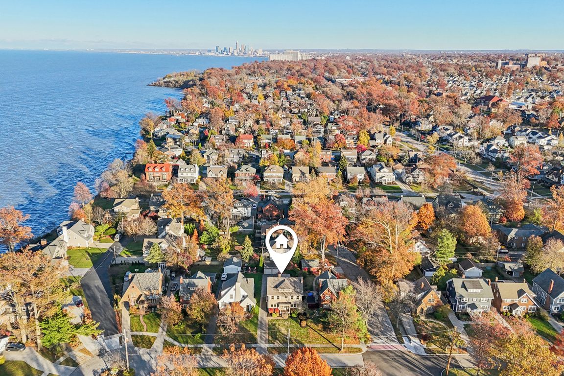 next background image