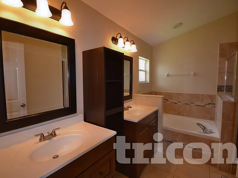 2517 Clareside Dr — Photo 19