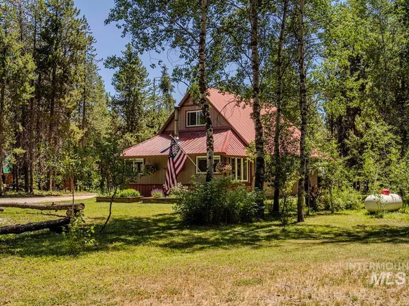 9 & 11 Red Fox Dr, Cascade, ID 83611