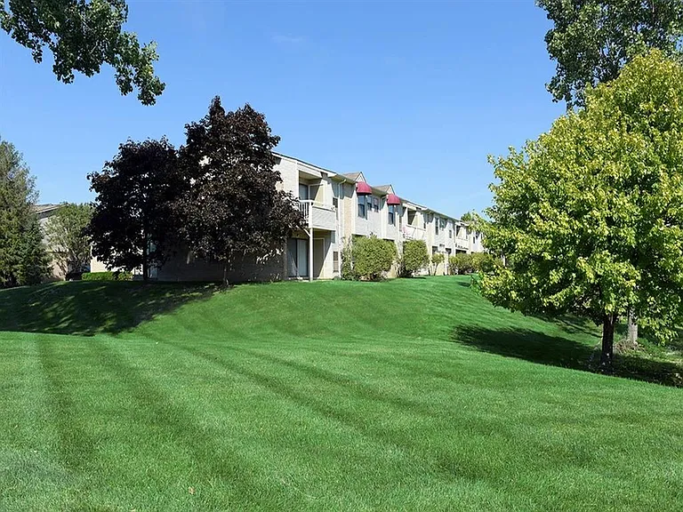 Thornberry Apartments — Photo 24