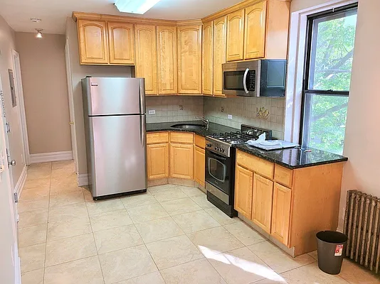 Rented by Virtual Real Estate | media 8