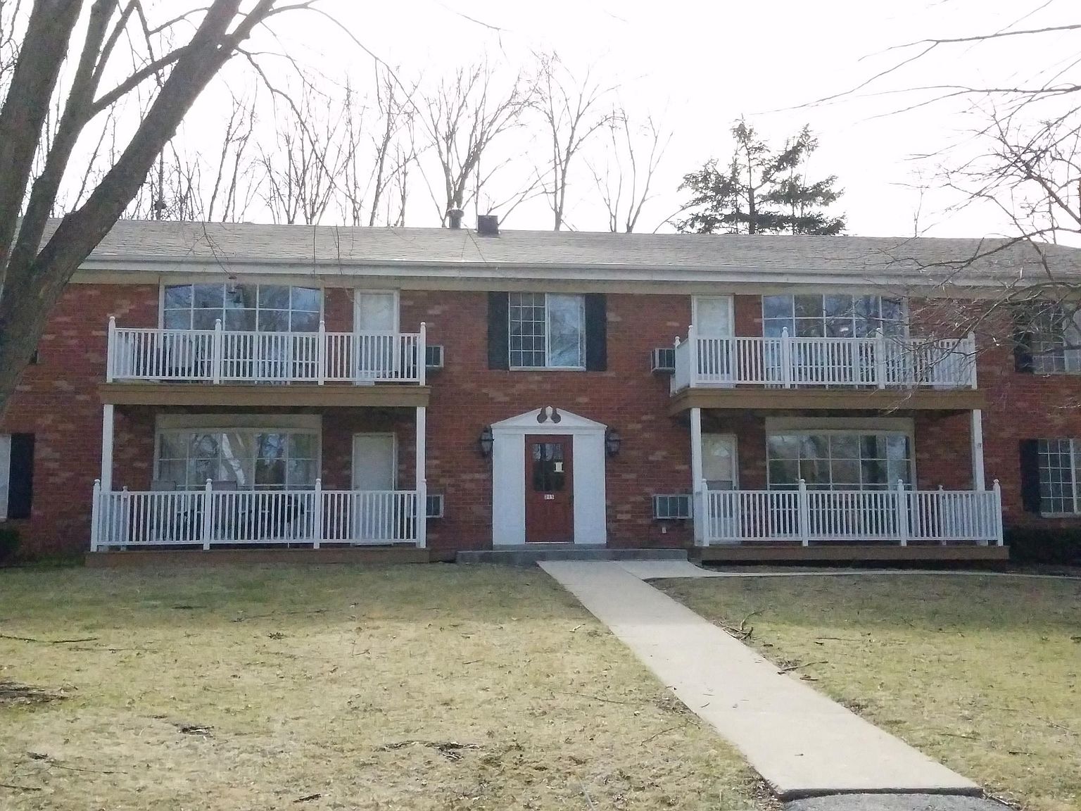 215 Williamsburg Dr, Thiensville, WI 53092 Zillow