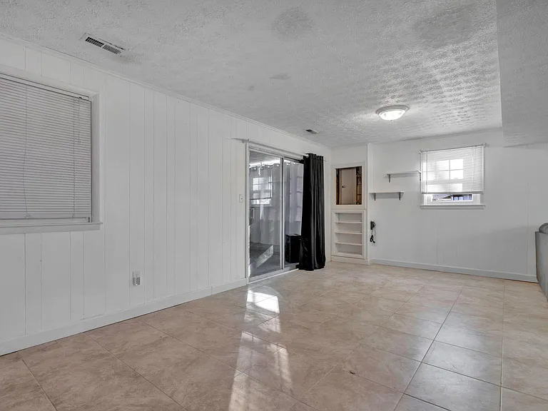 1312 Magnolia Ave — Photo 24
