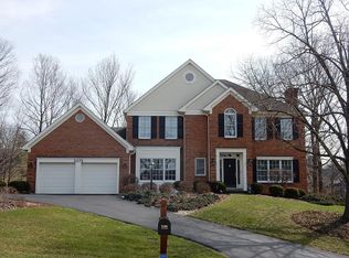 3475 Carpenters Creek Dr, Cincinnati, OH 45241