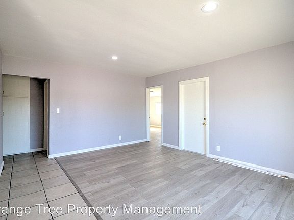 3rd image of 26032 9th St