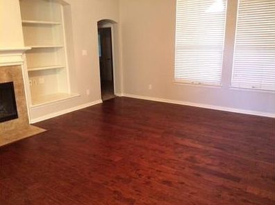 3rd image of 2516 Bayside Dr