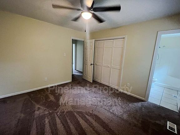 4th image of 544 Hilliard Dr