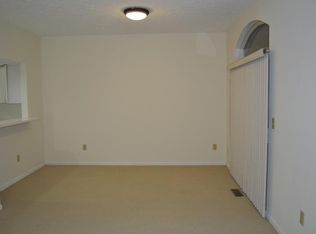 8616 Timber Park Dr, Dayton, OH 45458