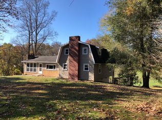 12254 Staunton Tpke, Walker, WV 26180