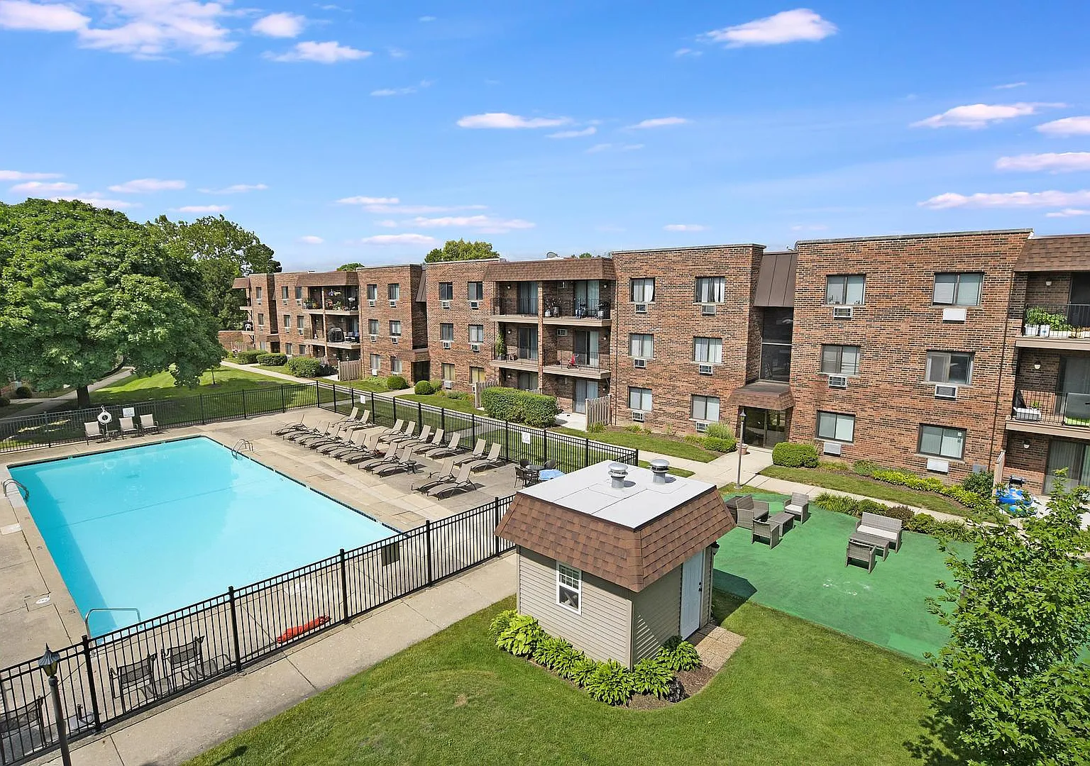 1 bed, 780 sqft, $1,400 — Photo 2