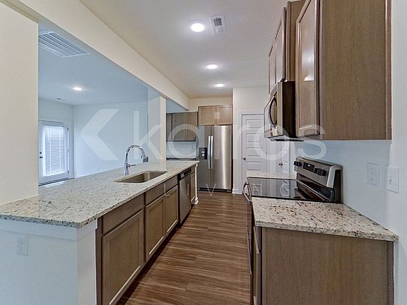 4th image of 6104 Taramore Ln NW