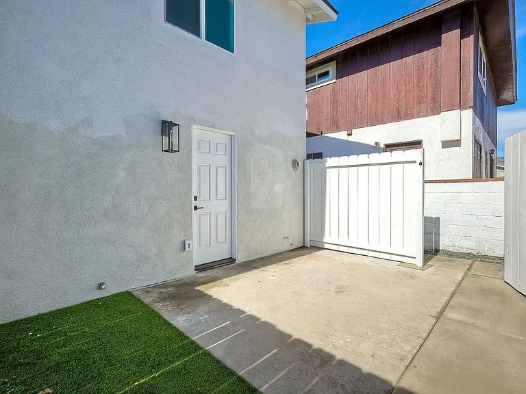 Coastal Living at Its Finest Brand-New 2 Bedroom Near Imperial Beach! — Photo 19