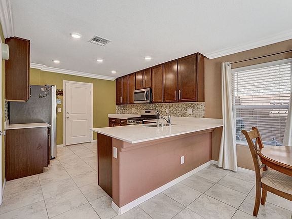 3rd image of 8029 Cavazzo Ave