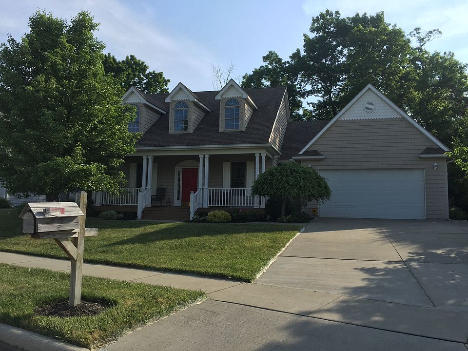1st image of 104 Black Canyon Dr