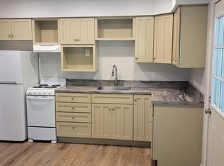 5865 W Kl Ave #2, Kalamazoo, MI 49009