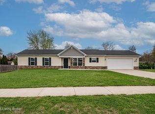 540 University Dr, Radcliff, KY 40160