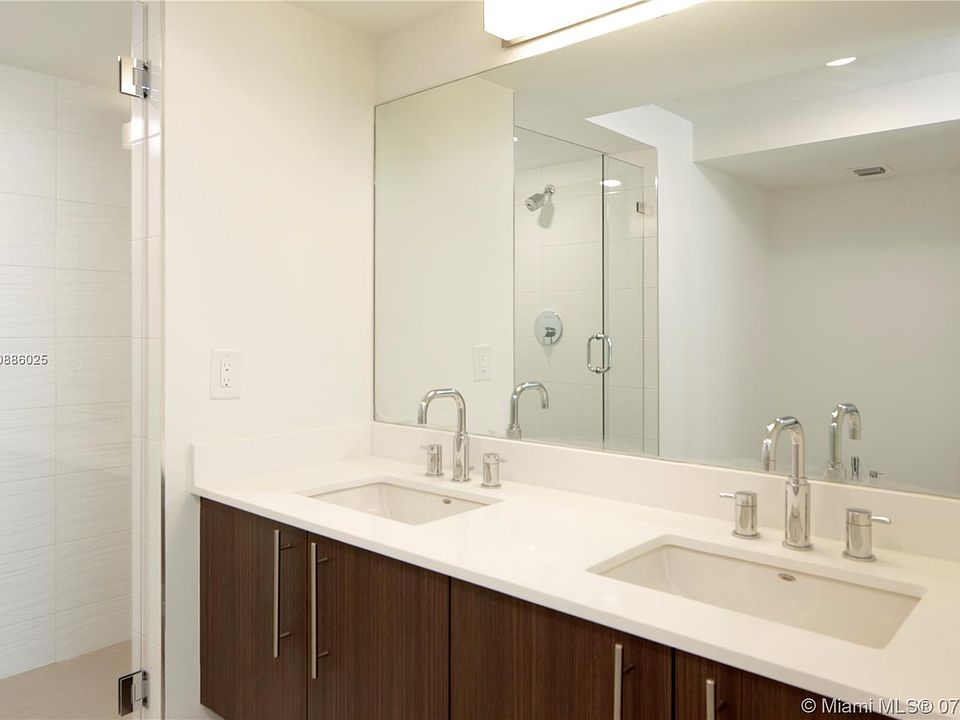 2nd image of 7825 NW 107th Ave APT 505