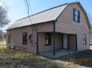 4219 3rd St, Walnut Springs, TX 76690