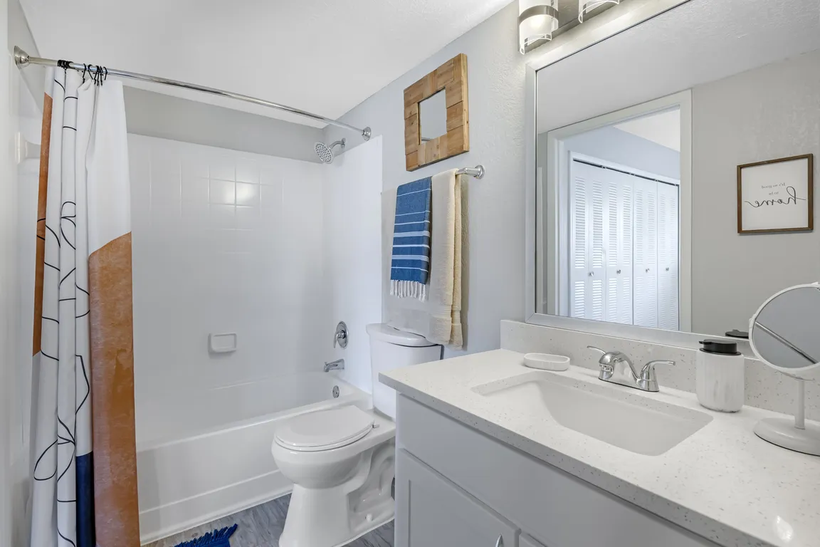 Spacious Bathroom