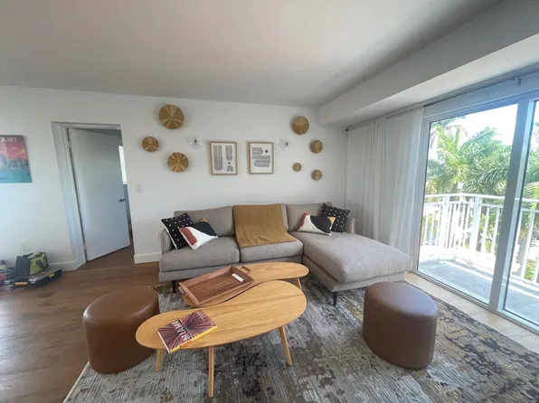 1519 Drexel Ave APT 500, Miami Beach, FL 33139