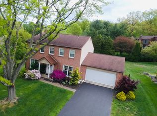 20 Eagle Ln, Reading, PA 19607
