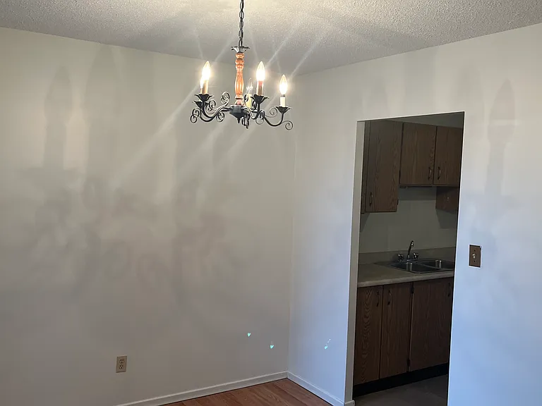 152 Thorold Rd #305 — Photo 4