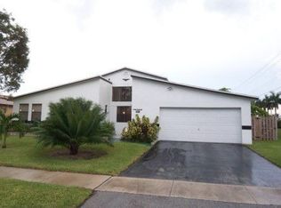 9948 NW 46th Ct, Sunrise, FL 33351