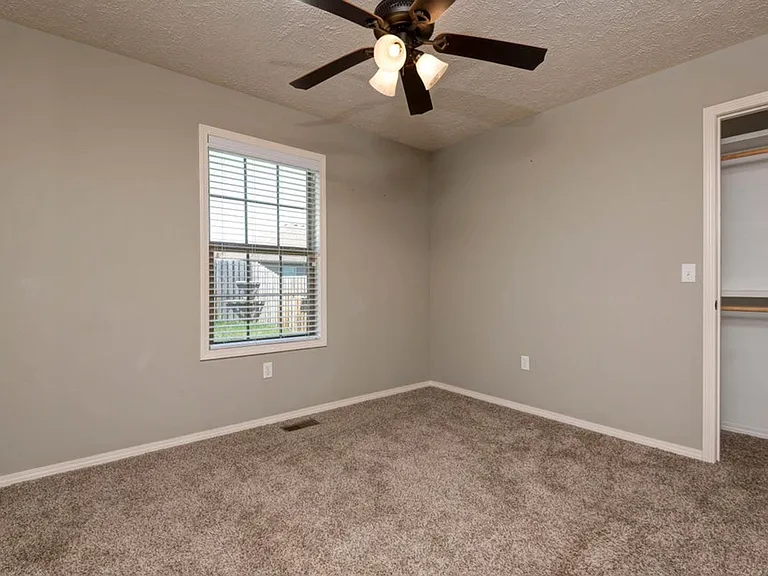 1451 N Opportunity Ave — Photo 13