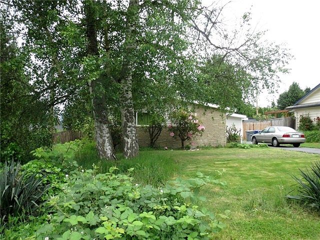 2nd image of 10259 NE 23rd St
