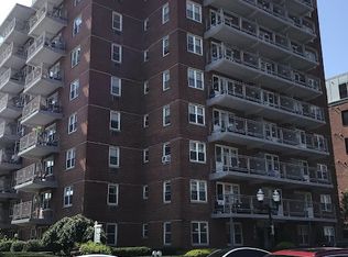 700 Summer St APT 4L, Stamford, CT 06901