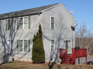 4 Benoit St, Worcester, MA 01604