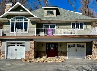 69 Watchtower Rd, Denville, NJ 07834