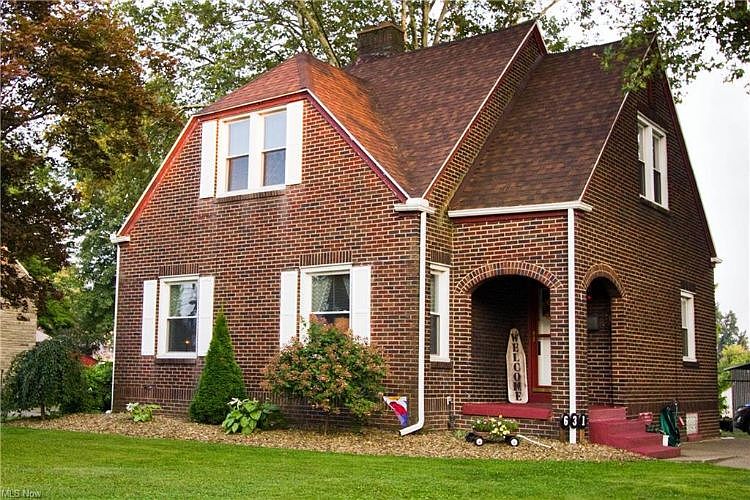 1st image of 631 Coitsville Rd