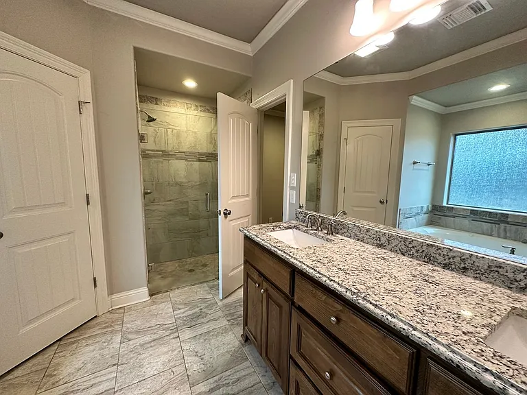 1100 Bear Creek Dr — Photo 10