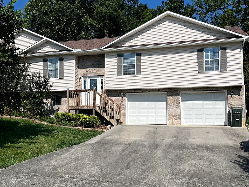 848 Belle Meadows Blvd