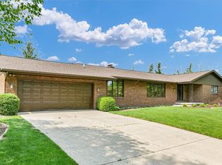 4111 Farhills Dr, Champaign, IL 61822