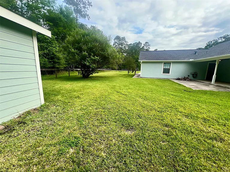 126 Rain Lily St — Photo 16